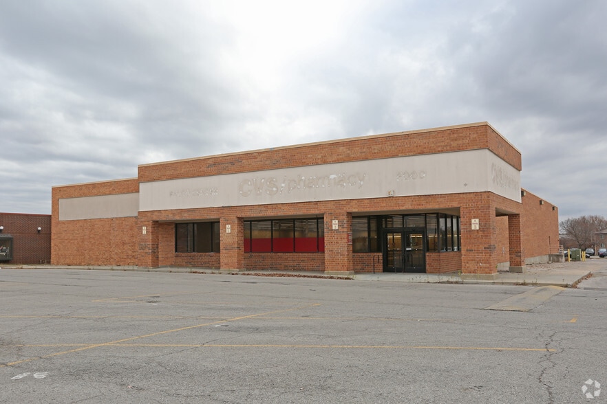 2011 E Santa Fe St, Olathe, KS for lease - Building Photo - Image 2 of 2