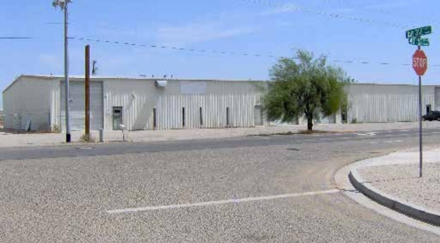 3300-3312 E 40th St, Yuma, AZ for lease - Building Photo - Image 2 of 2