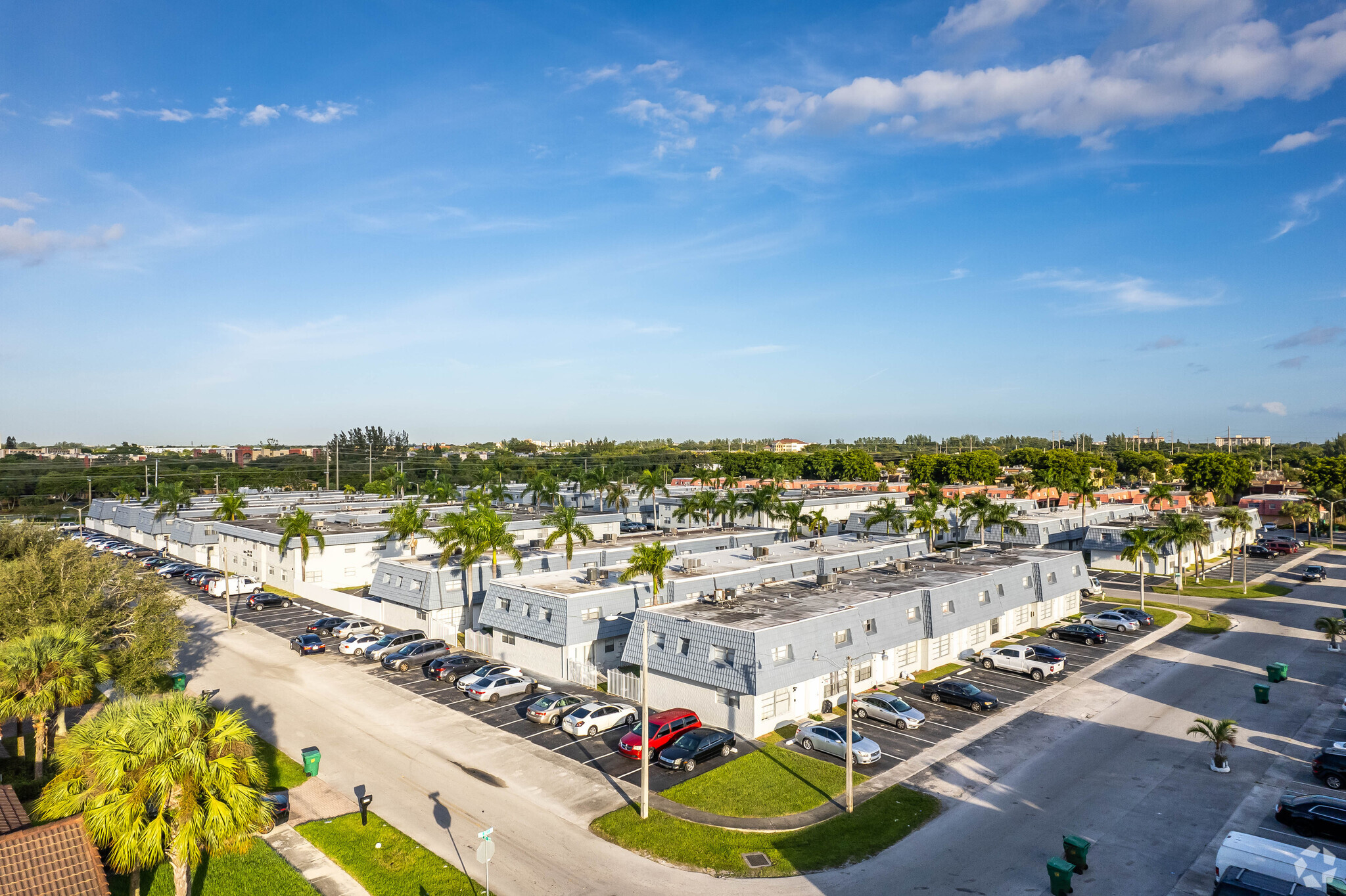 5420 NW 27th St, Lauderhill, FL for sale Primary Photo- Image 1 of 1