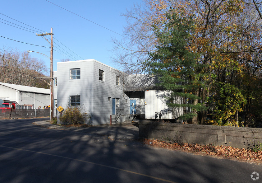 10-18 Beach St, Seymour, CT for lease - Building Photo - Image 2 of 26