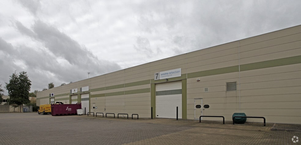 Woodshots Meadow, Watford for lease - Building Photo - Image 3 of 4