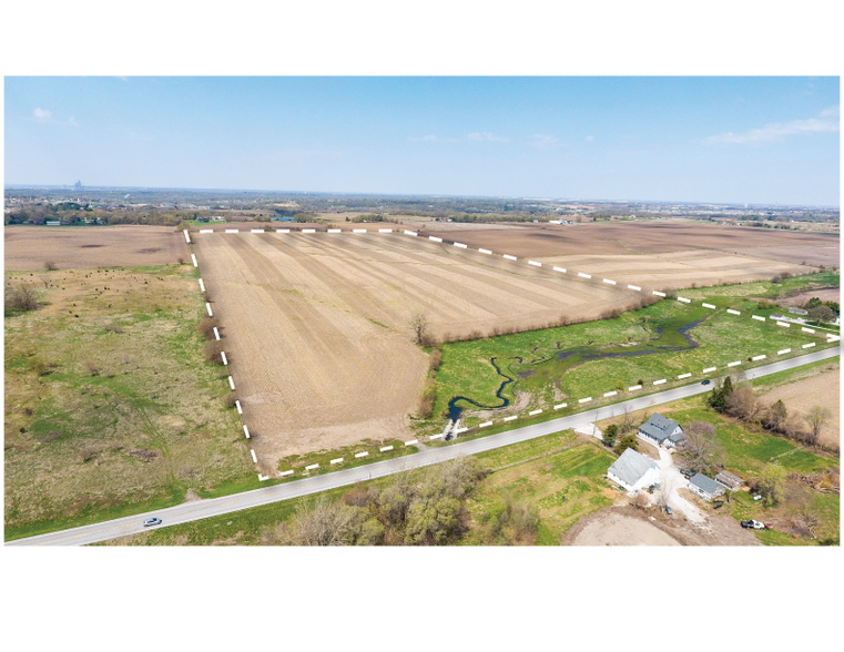 NE 70th, Pleasant Hill, IA for sale - Primary Photo - Image 1 of 3