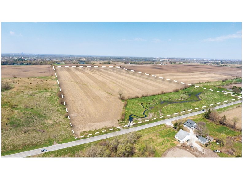 NE 70th, Pleasant Hill, IA for sale Primary Photo- Image 1 of 4