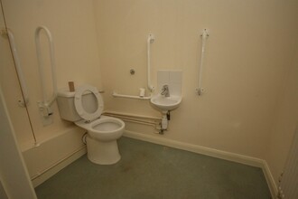 124 London Rd, Kings Lynn for lease Interior Photo- Image 2 of 8