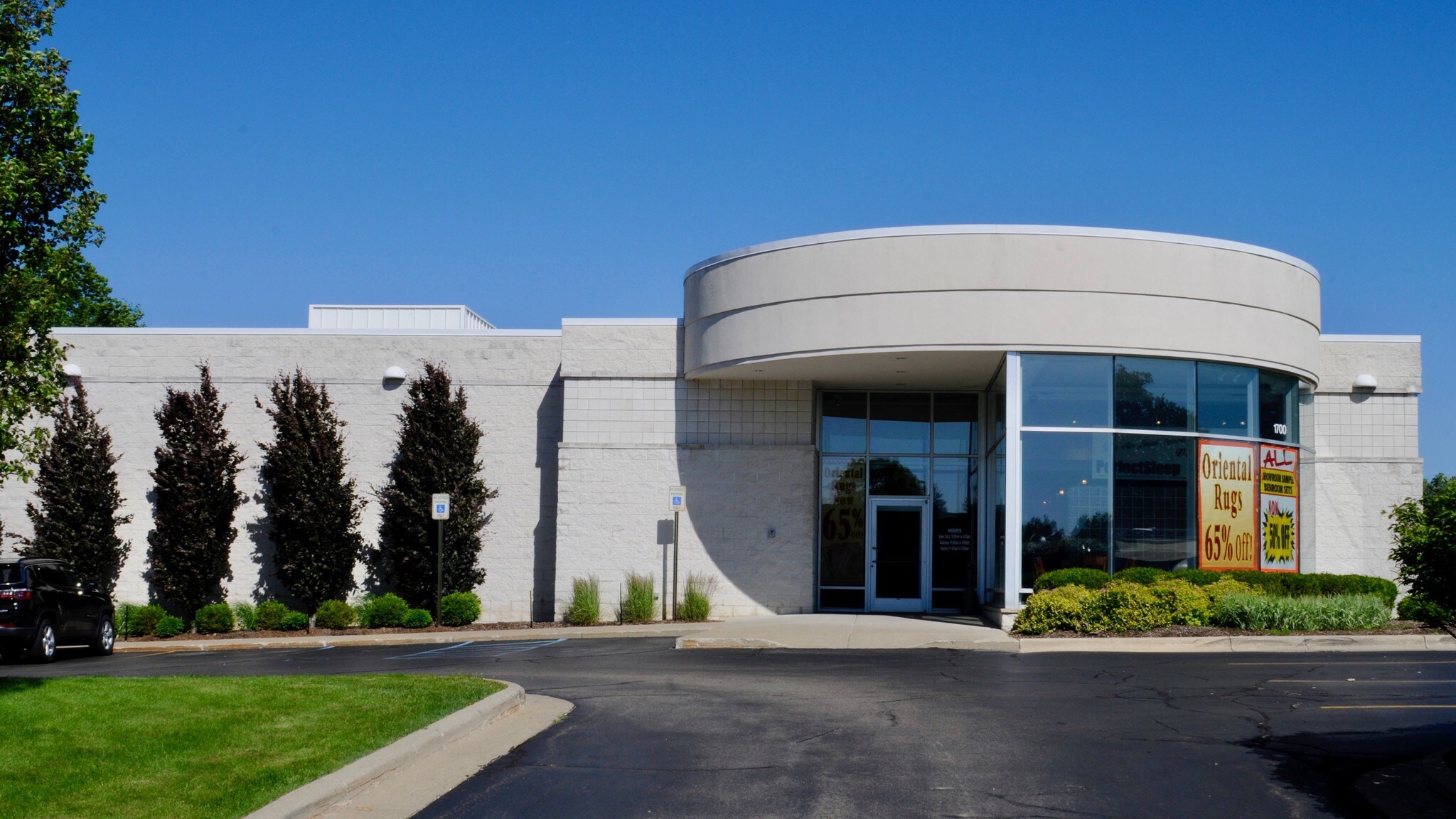 1700 S Telegraph Rd, Bloomfield Hills, MI for sale Primary Photo- Image 1 of 1