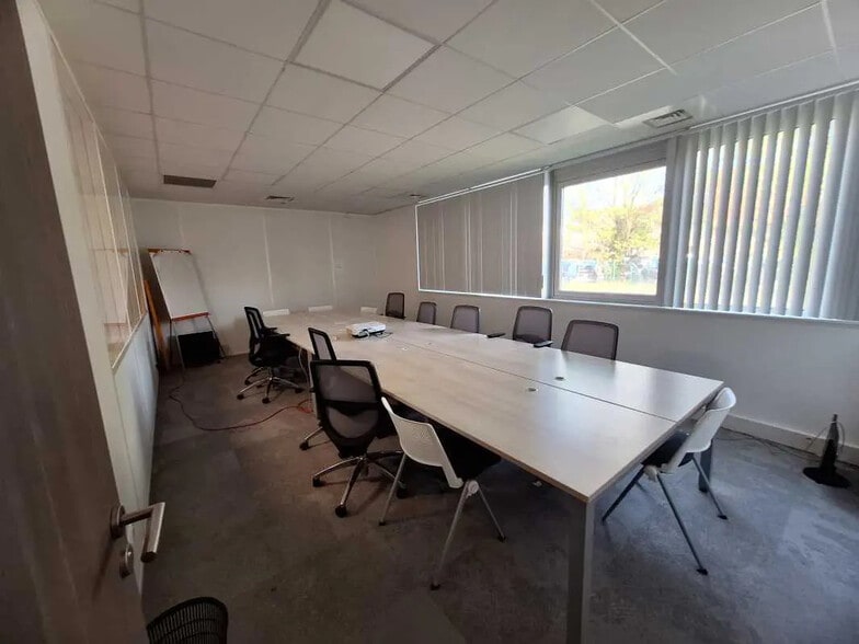 4-8 Rue René Cassin, Bordeaux for lease - Building Photo - Image 3 of 14