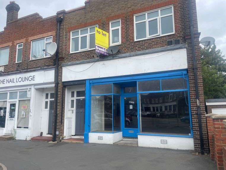 7 Stoneleigh Park Rd, Epsom for lease - Building Photo - Image 2 of 9