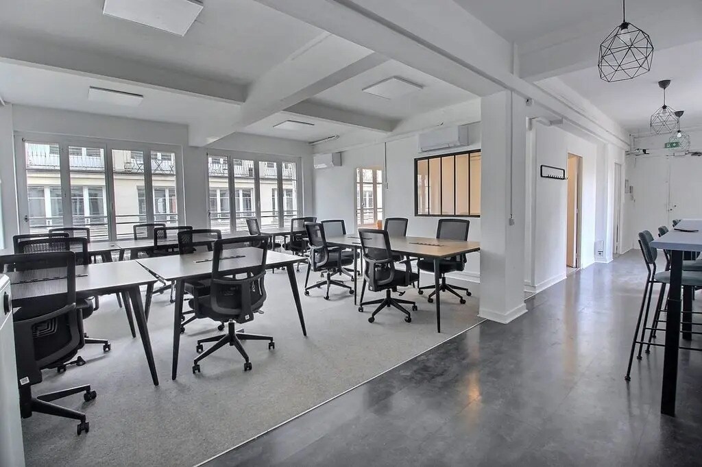 4 Cité Paradis, Paris for lease Interior Photo- Image 1 of 18
