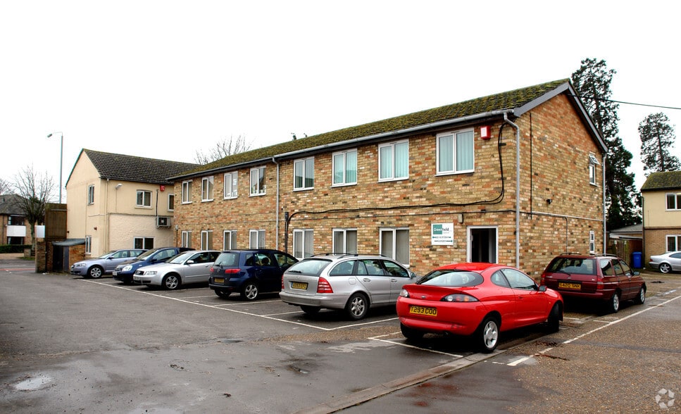 31-31A St Neots Rd, St Neots for lease - Primary Photo - Image 1 of 1