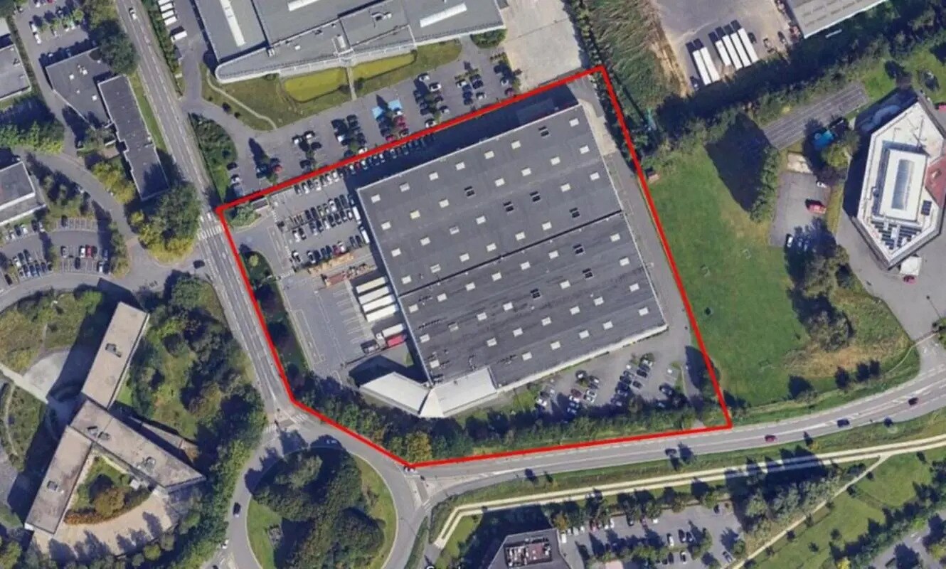 Office in Villeneuve-d'Ascq for lease Aerial- Image 1 of 4