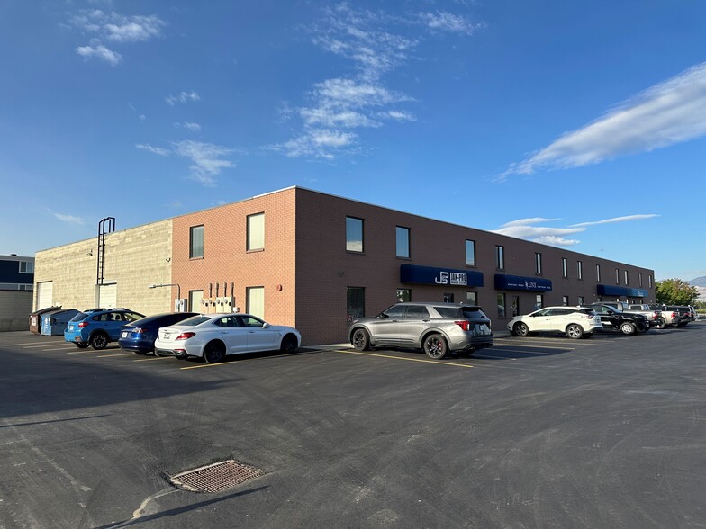 157-175 W Glover Ln, Midvale, UT for lease - Building Photo - Image 1 of 7