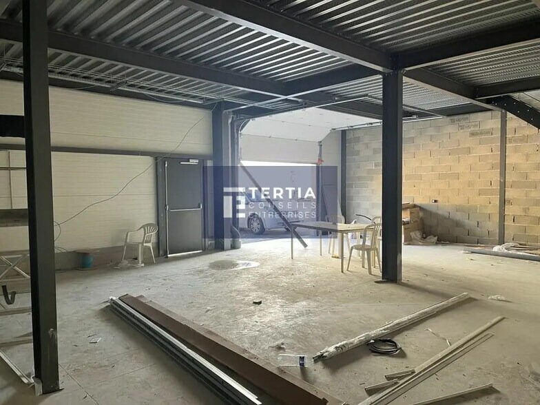 Flex in Grabels for lease - Building Photo - Image 3 of 7