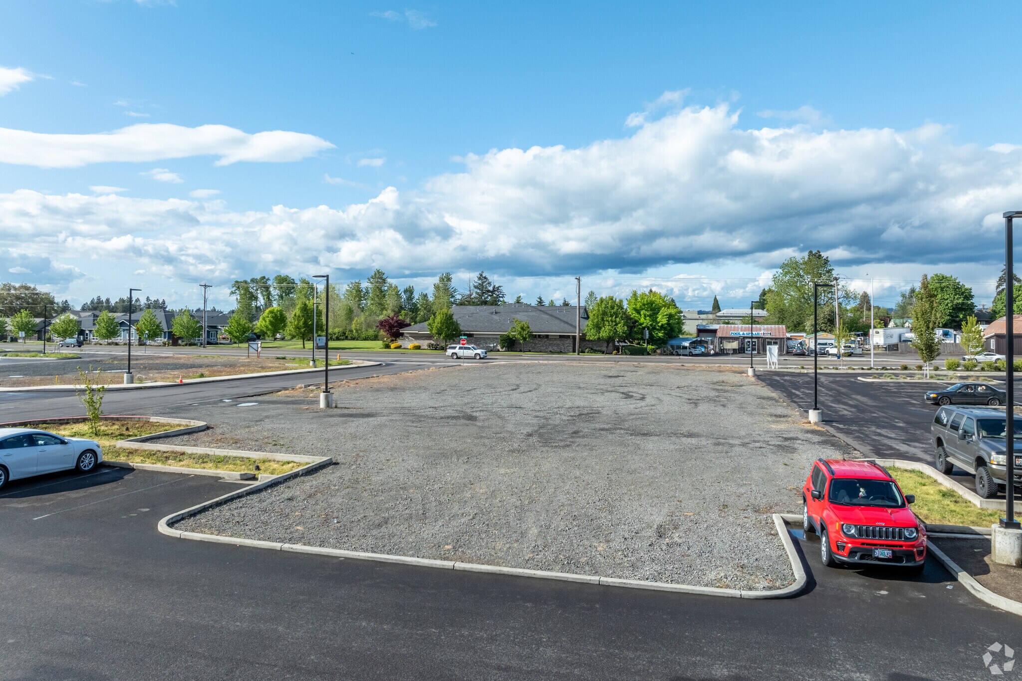 W Main St & Leroy Ave, Molalla, OR for sale Primary Photo- Image 1 of 1