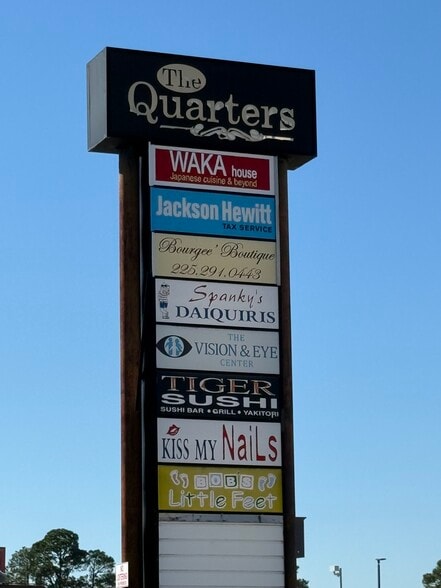 4601 S Sherwood Forest Blvd, Baton Rouge, LA for sale - Building Photo - Image 2 of 7