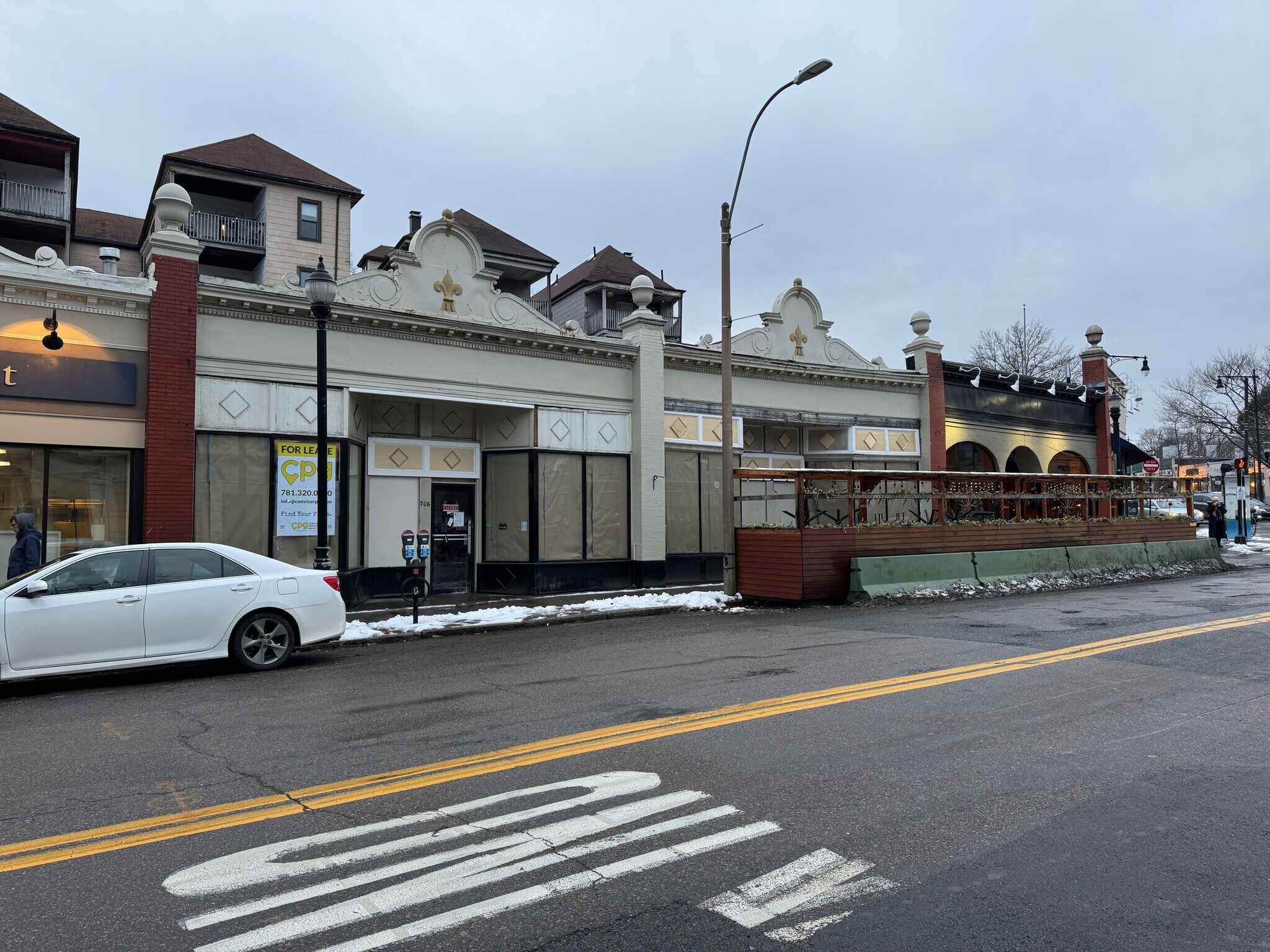 706 Washington St, Brookline, MA for lease Building Photo- Image 1 of 3