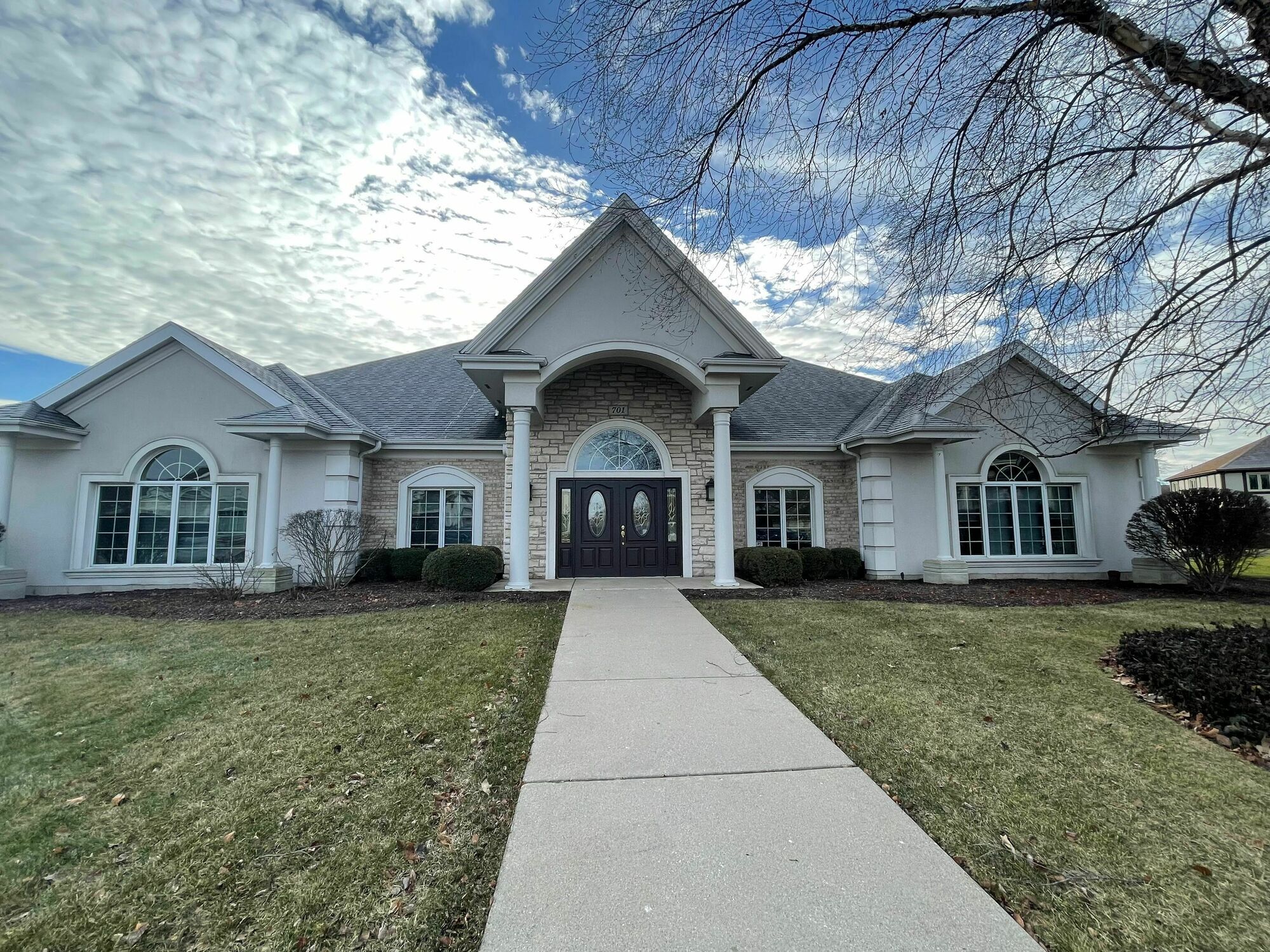 701 Essington Rd, Joliet, IL for sale Building Photo- Image 1 of 1