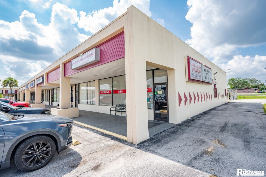 2101-2207 S Combee Rd, Lakeland, FL for sale - Building Photo - Image 1 of 1