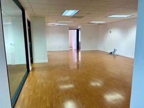 7551 W Sunset Blvd, Los Angeles, CA for lease Interior Photo- Image 2 of 3