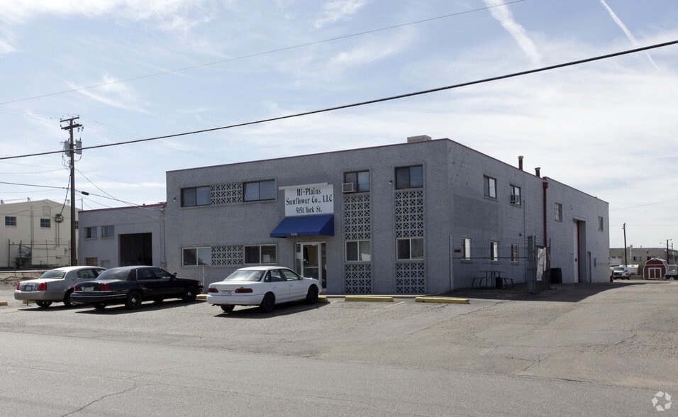 Brighton Blvd & York St - Portfolio Sale portfolio of 5 properties for sale on LoopNet.com - Building Photo - Image 2 of 5