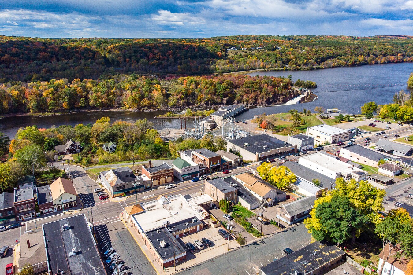 115 N Washington St, Saint Croix Falls, WI 54024