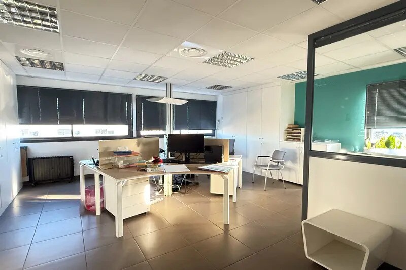 Office in Pérols for lease - Interior Photo - Image 3 of 7