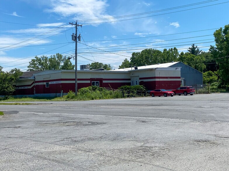 86 Railroad Ave, Albany, NY for lease - Building Photo - Image 2 of 11