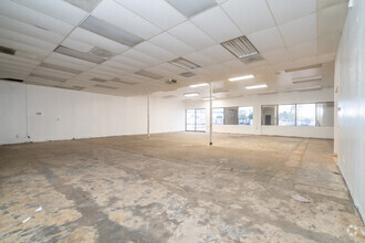 1035-1091 S Mt Vernon Ave, Colton, CA for lease Interior Photo- Image 2 of 10