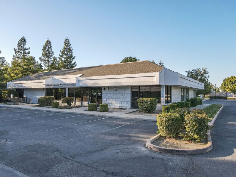 138 Regis St, Turlock, CA for lease - Building Photo - Image 3 of 33