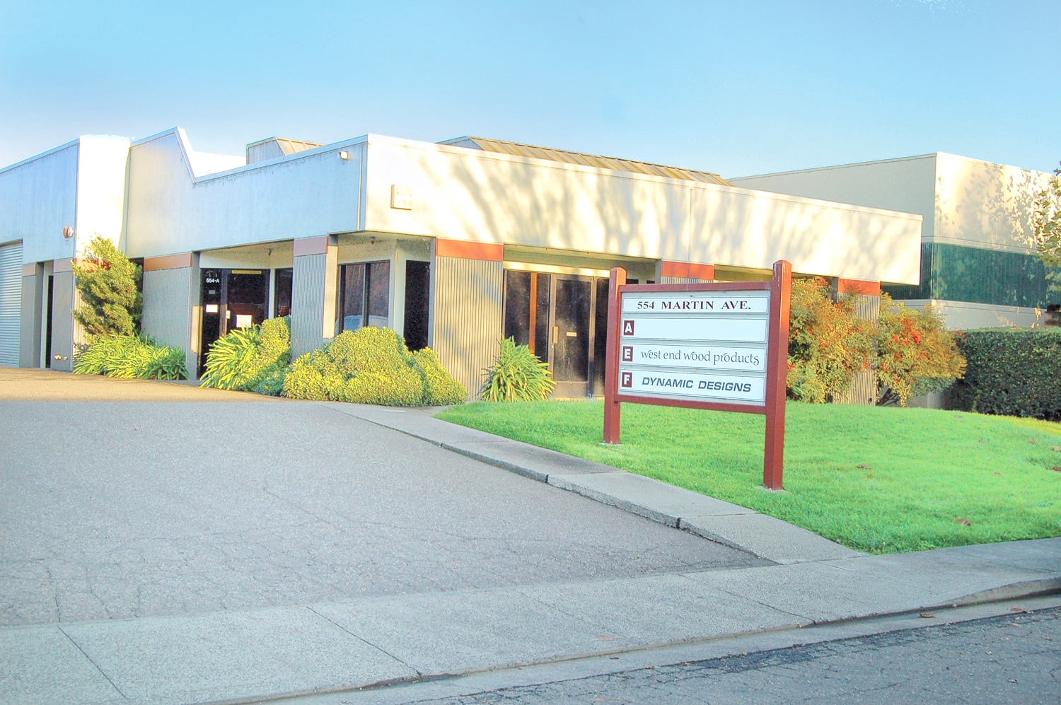 554 Martin Ave, Rohnert Park, CA for lease Primary Photo- Image 1 of 16