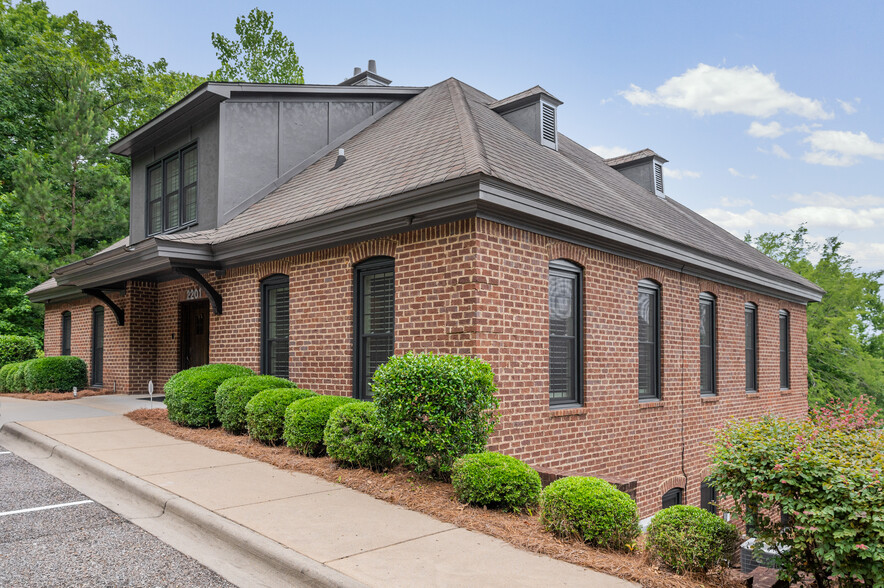 2201 Providence Park, Birmingham, AL for sale - Building Photo - Image 2 of 9