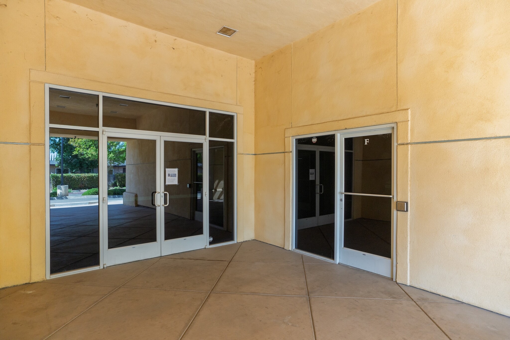 401 Lesher Dr, Merced, CA for lease Interior Photo- Image 1 of 17