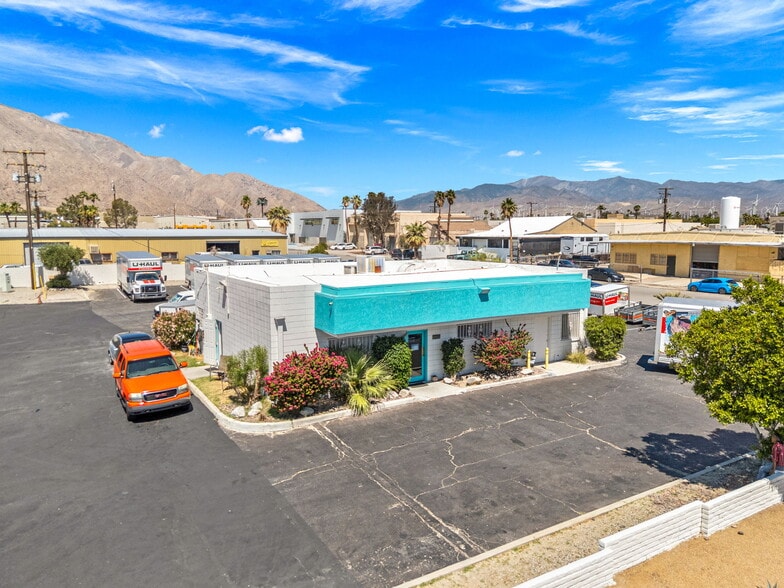 3455 N Indian Canyon Dr, Palm Springs, CA for lease - Building Photo - Image 3 of 10