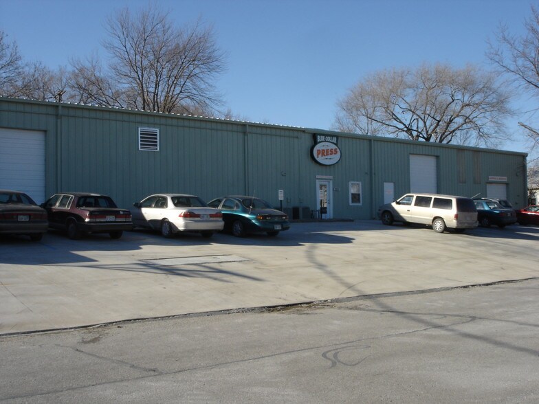 2201 Delaware St, Lawrence, KS for sale - Building Photo - Image 1 of 1