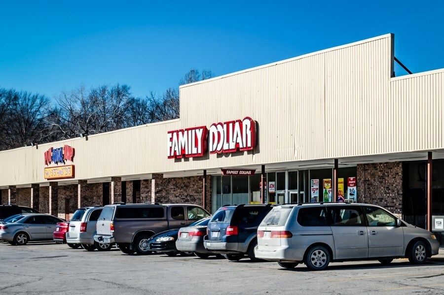 1904-1920 Spruce St, Leavenworth, KS for sale Building Photo- Image 1 of 1
