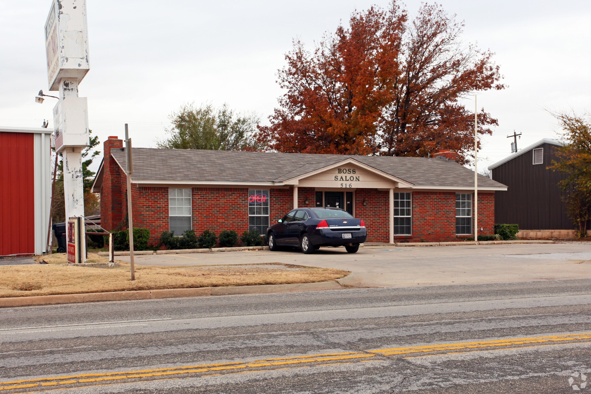 516 W Britton Rd, Oklahoma City, OK 73114