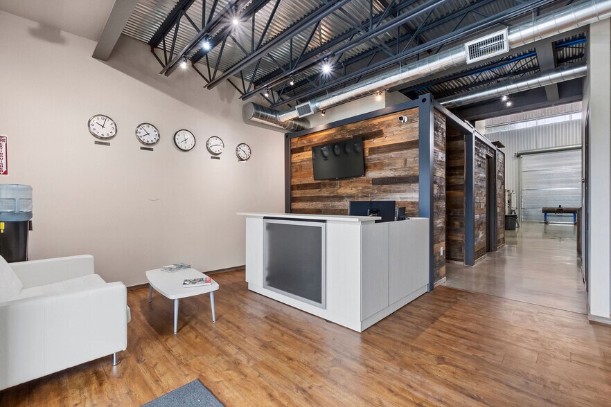 1315 Rayford Park Rd, Spring, TX for lease - Interior Photo - Image 2 of 17