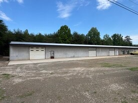 4234 Burnwood Trl, Denver NC - Warehouse
