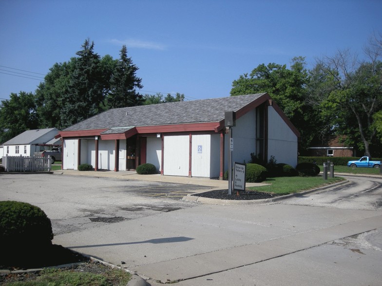 3222 W Harmon Hwy, Peoria, IL for sale - Primary Photo - Image 1 of 6