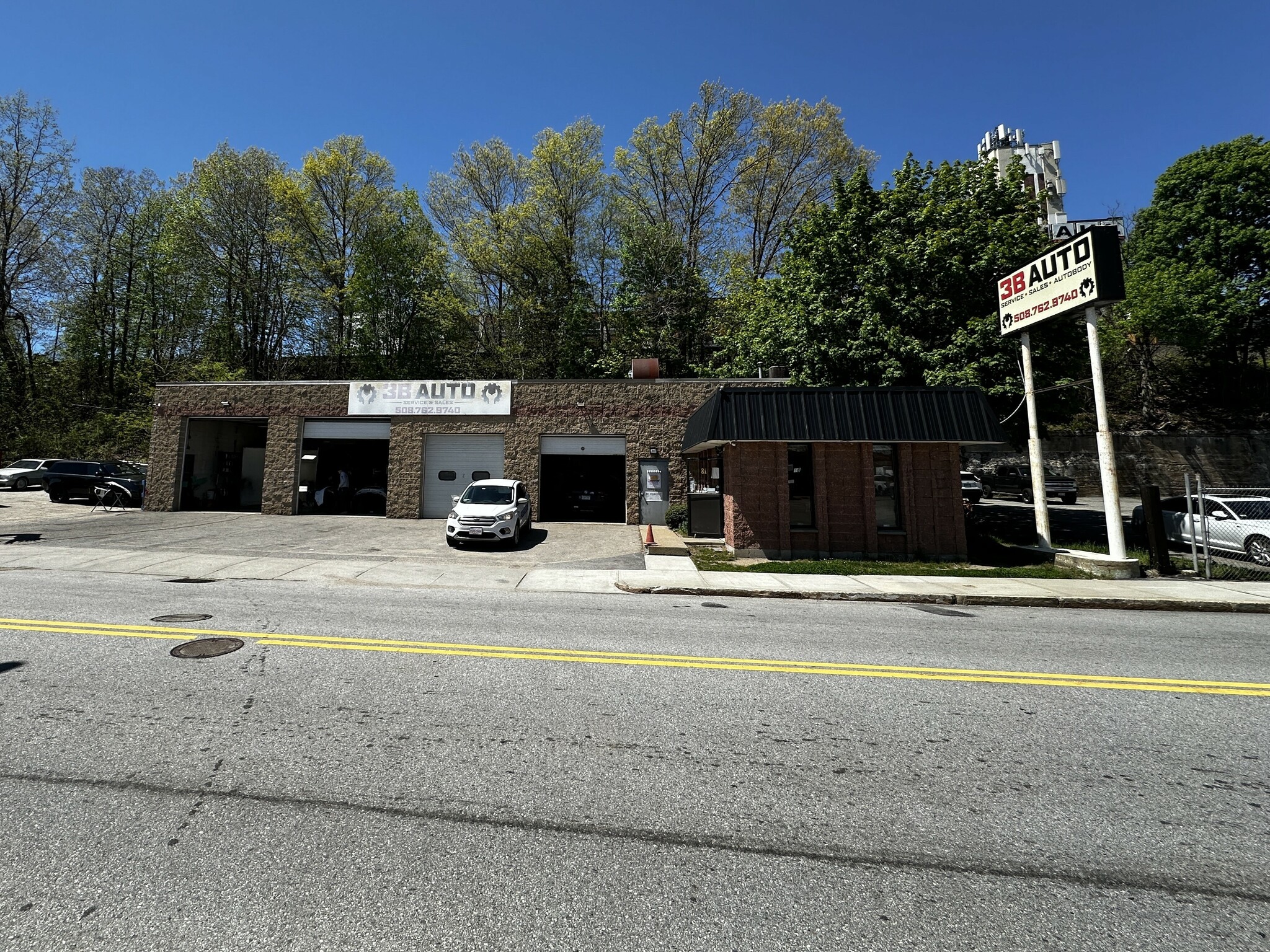 18 Canterbury St, Worcester, MA for sale Building Photo- Image 1 of 6