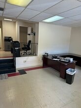 3310 Kent Rd, Stow, OH for lease Interior Photo- Image 1 of 9