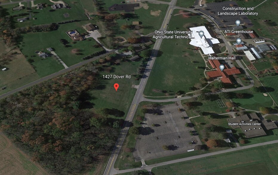 1427 Dover Rd, Wooster, OH 44691