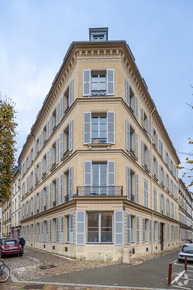 Boulevard De La Reine, Versailles for lease - Primary Photo - Image 1 of 1