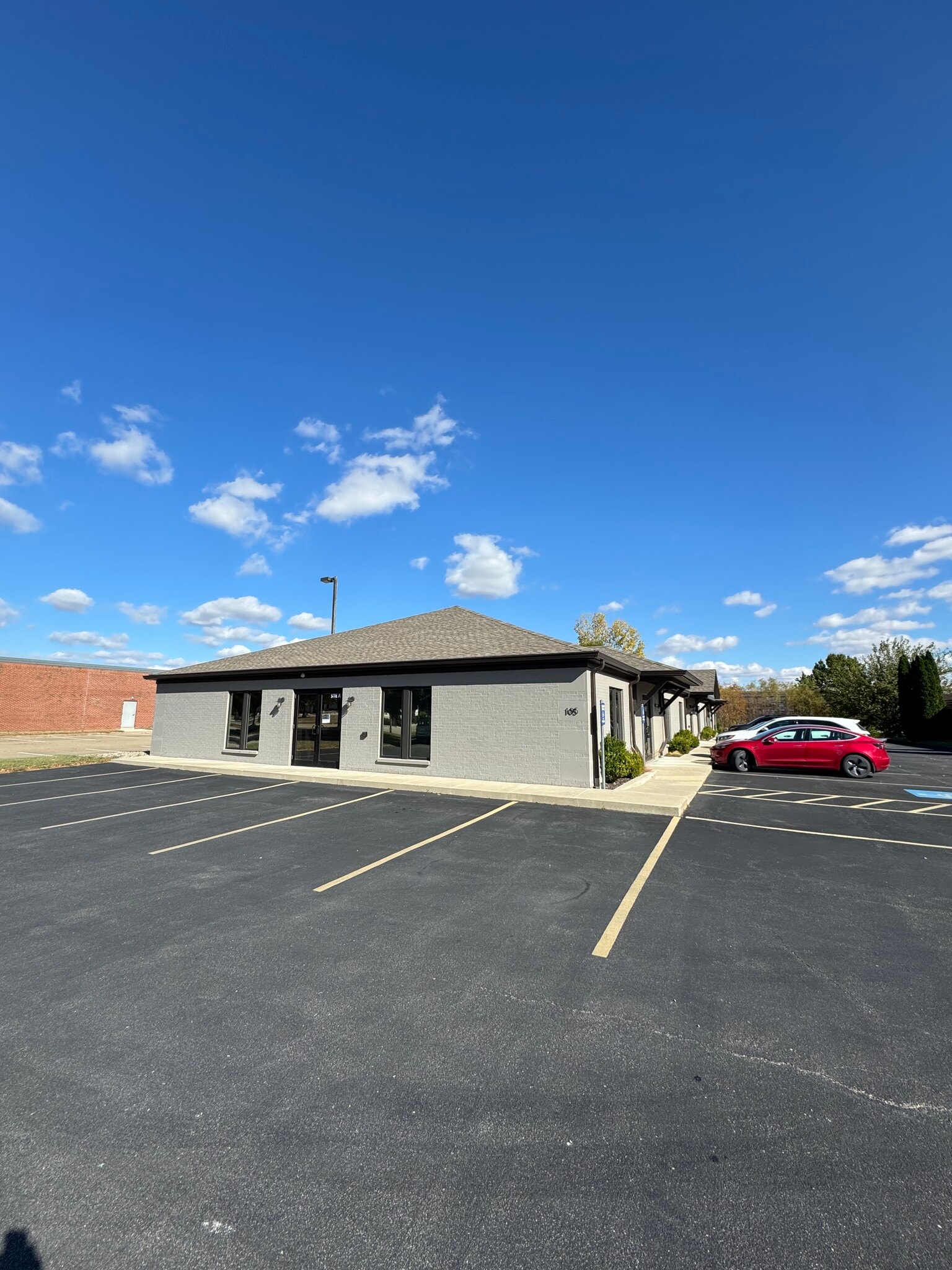 105 Executive Dr, Lafayette, IN for lease Building Photo- Image 1 of 15