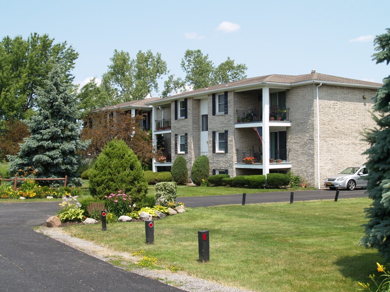 1301 Ransom Rd Grand Island Ny 14072 Apartment Property For