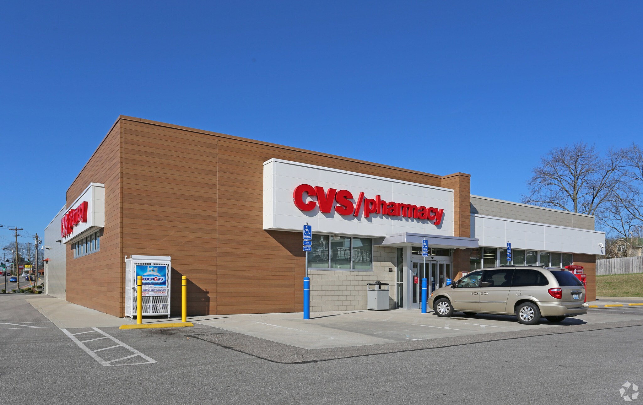 3516 Dixie Hwy, Erlanger, KY for sale Primary Photo- Image 1 of 13