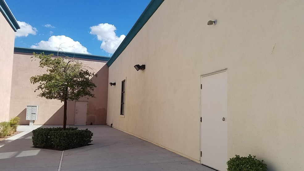 223 N Pecos Rd, Henderson, NV for sale - Building Photo - Image 2 of 23