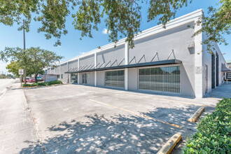 3501-3531 NW 19th St, Fort Lauderdale, FL for lease Building Photo- Image 2 of 17