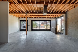 1498 W Sunset, Los Angeles, CA for lease Building Photo- Image 1 of 5