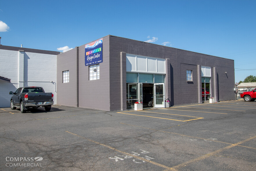 798 NW 5th St, Redmond, OR for lease - Building Photo - Image 1 of 23