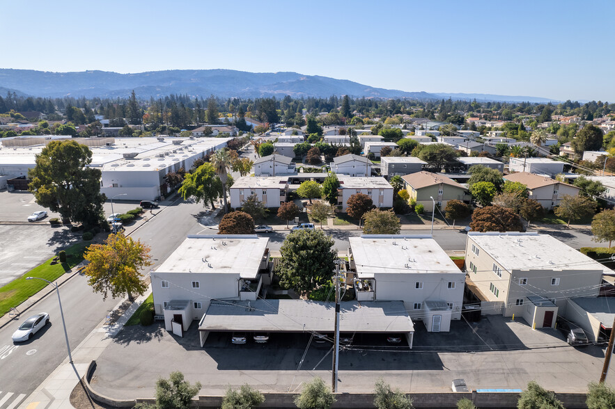 10160-10162 Park Cir E, Cupertino, CA for sale - Building Photo - Image 2 of 16